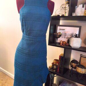 Adelyn Rae WOW cerulean blue fitted dress. All eyes on you in this! Sz L. NWT